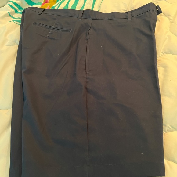 Greg Norman Navy Golf Shorts - Picture 8 of 14